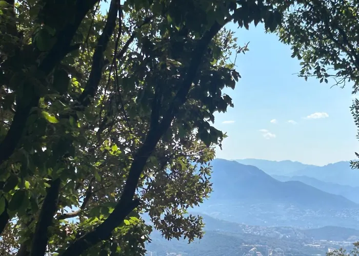 Tente Avec Vue Sur La Baie D'ajaccio Glamping Ajaccio (Corsica)
