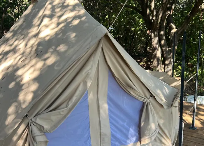 Luxury tent Tente Avec Vue Sur La Baie D'ajaccio