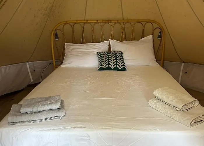 Glamping Tente Avec Vue Sur La Baie D'ajaccio Ajaccio (Corsica)