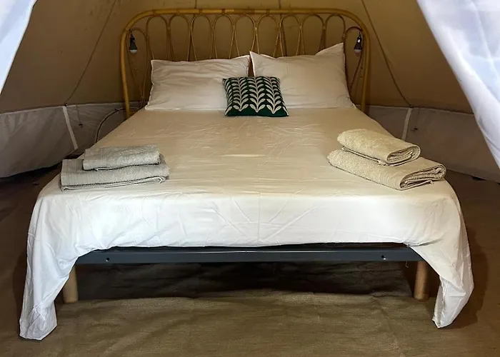 Luxury tent Tente Avec Vue Sur La Baie D'ajaccio Ajaccio (Corsica)